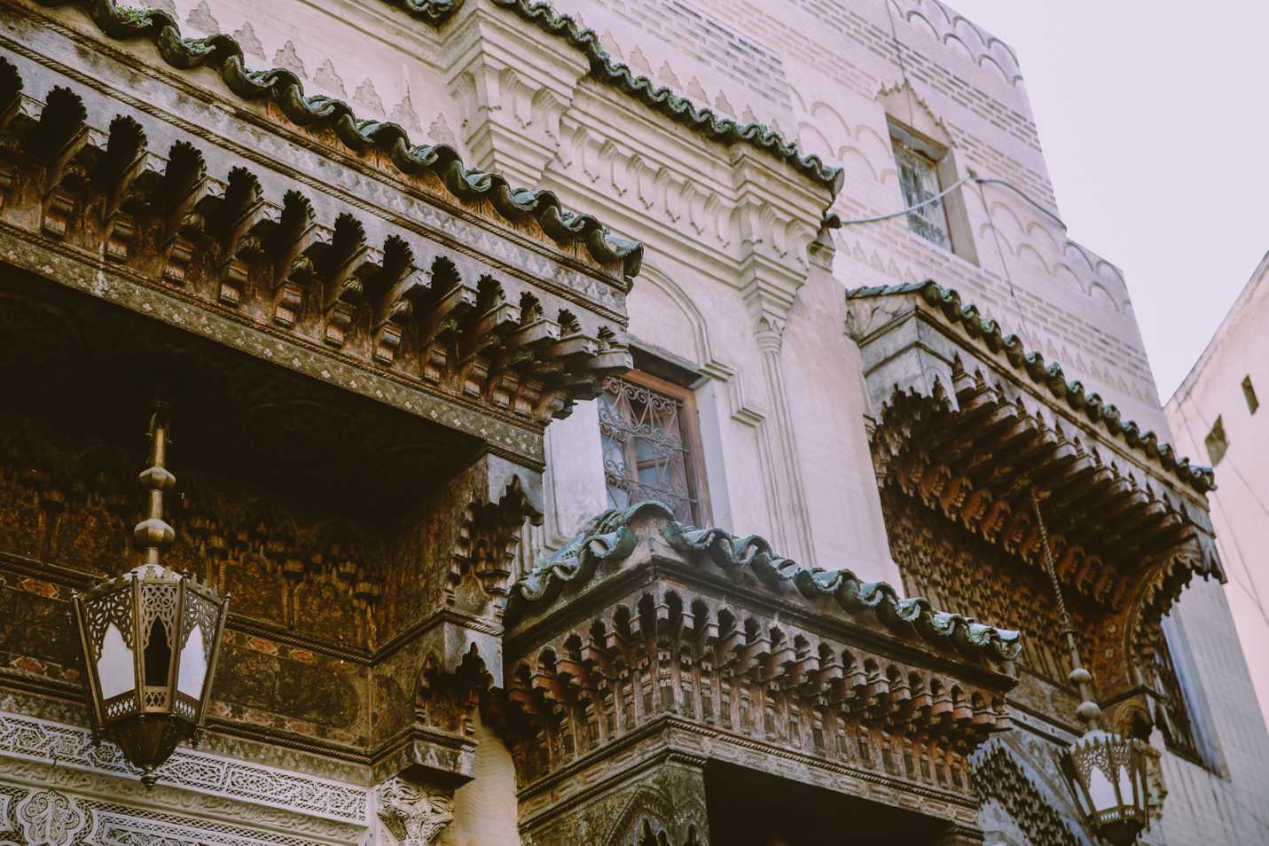 Architecture inside the Fez souks