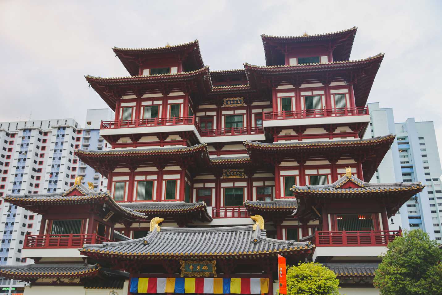 Buddha Tooth Relic Temple
