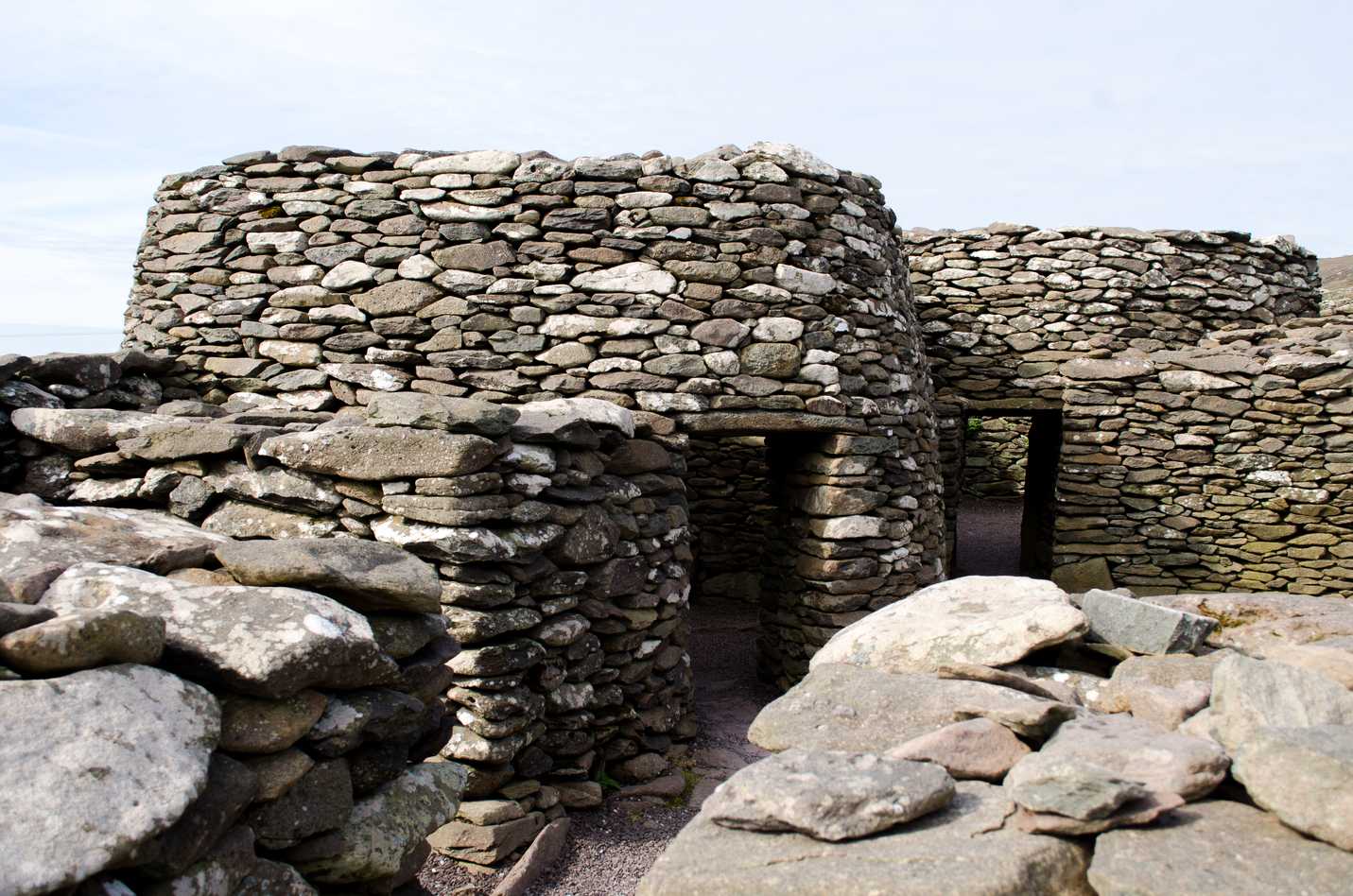 Beehive forts or clocháns
