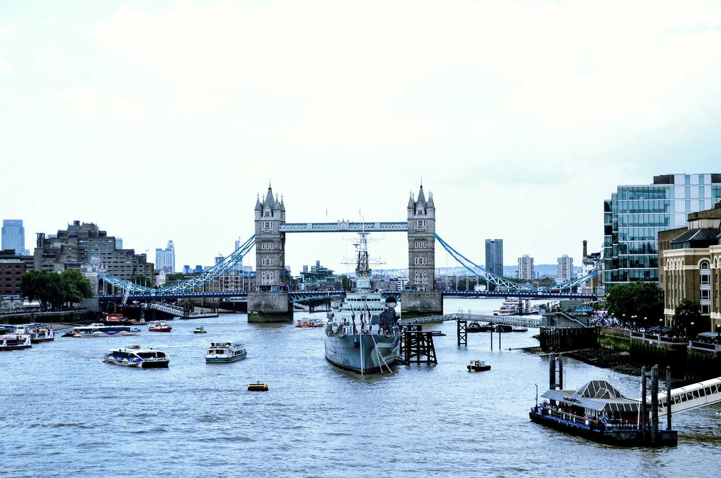 Tower Bridge, not the London Bridge!
