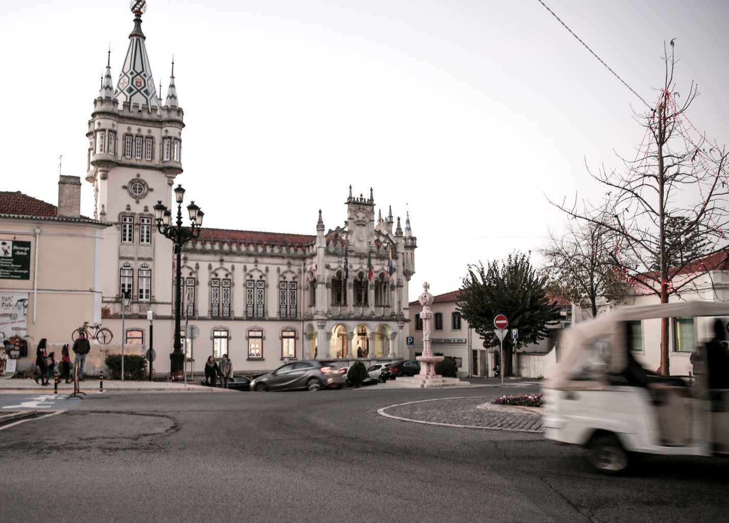 Walking to the train station in Sintra
