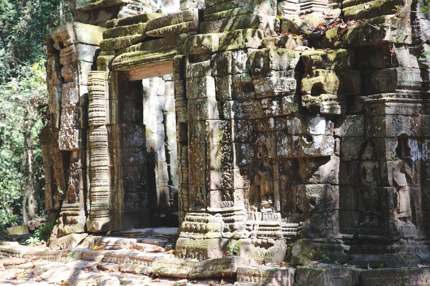 Structure near Preah Khan